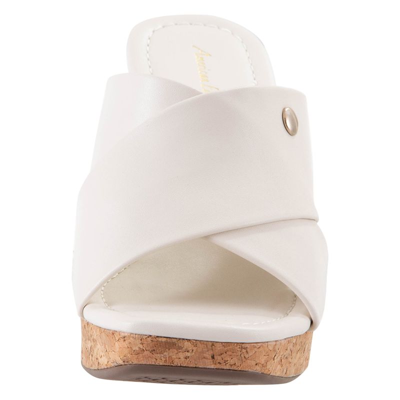 Sandalias-con-plataforma-para-mujer