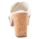 Sandalias-con-plataforma-para-mujer