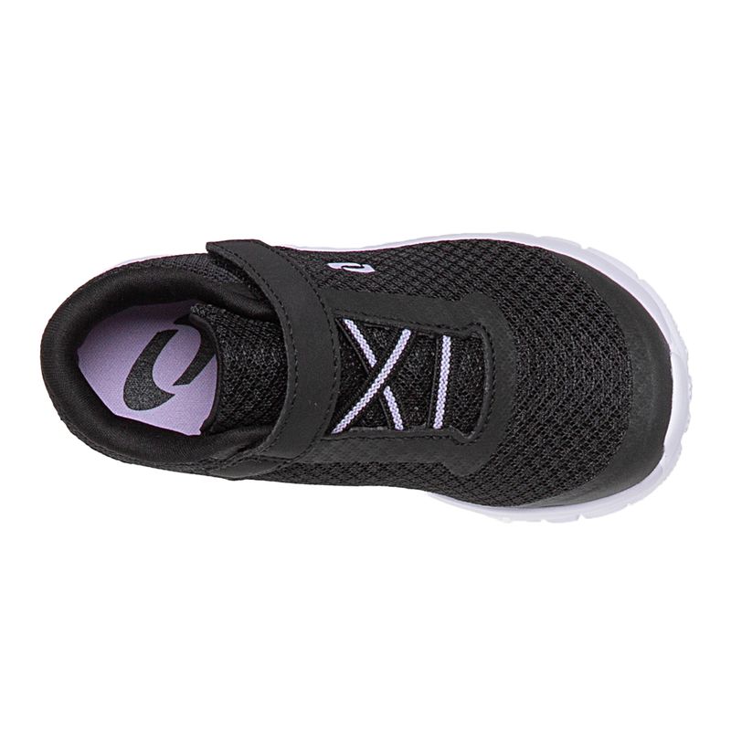 Zapatos-deportivos-Gusto-para-niña-pequeña